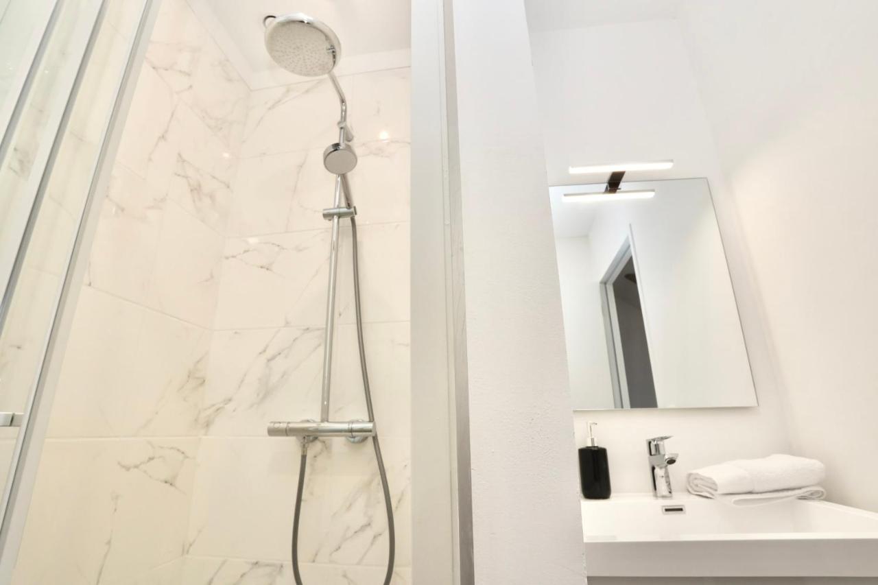 Apartmán Napoleon Gare 8 T2 Dernier Etage Bylocly Pontivy Exteriér fotografie